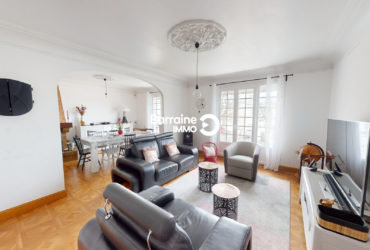 A VENDRE  BREST RIVE DROITE   MESDOUN  ECOLE NAVALE   MAISON T6   125M²  3 CHAMBRES   TERRAIN DE 500M²   GARAGE DOUBLE