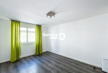 A LOUER BREST SAINT MARTIN STUDIO 29 m²