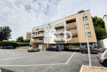 LOCATION APPARTEMENT T3 61M² RESIDENCE NEUVE BELLES PRESTATIONS PARKING