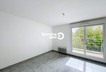 LOCATION BREST KERINOU APPARTEMENT T4 76.36 m² RESIDENCE RECENTE ASCENEUR PARKING BALCON