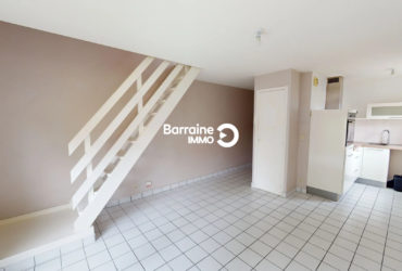 LORIENT CLINIQUE MUTUALISTE – DUPLEX T2 BIS  DE 44m²  AU SOL  AVEC PARKING