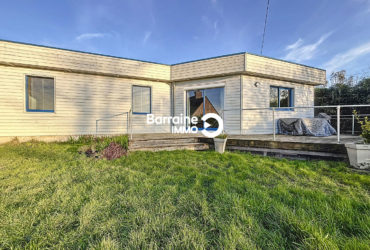 CONTEMPORAINE EN BOIS AVEC VUE MER, À 500M DE LA PLAGE  CAMARET SUR MER